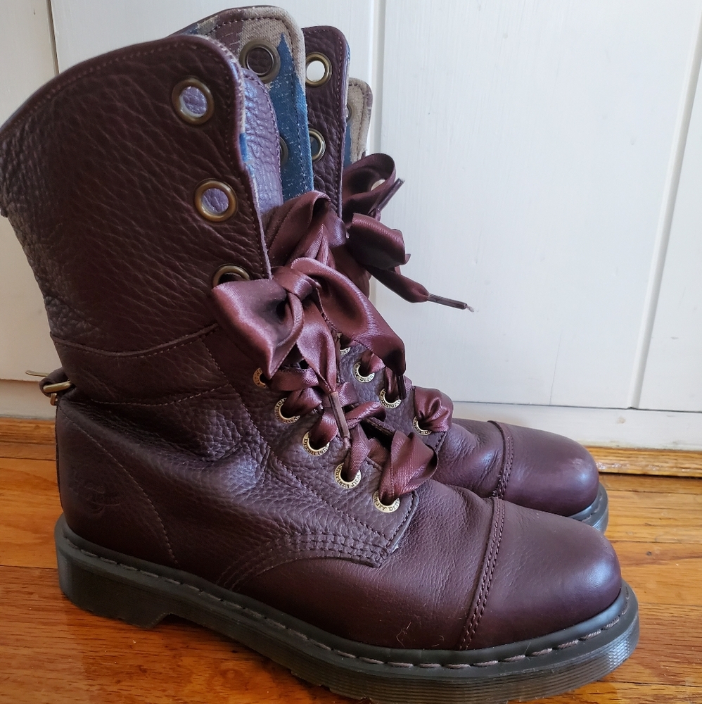 Doc Martens women's size 9